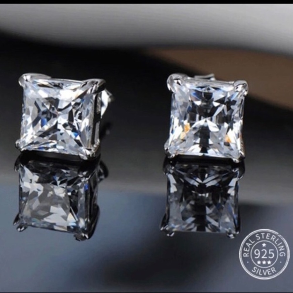 925 STERLING SILVER STUD EARRINGS